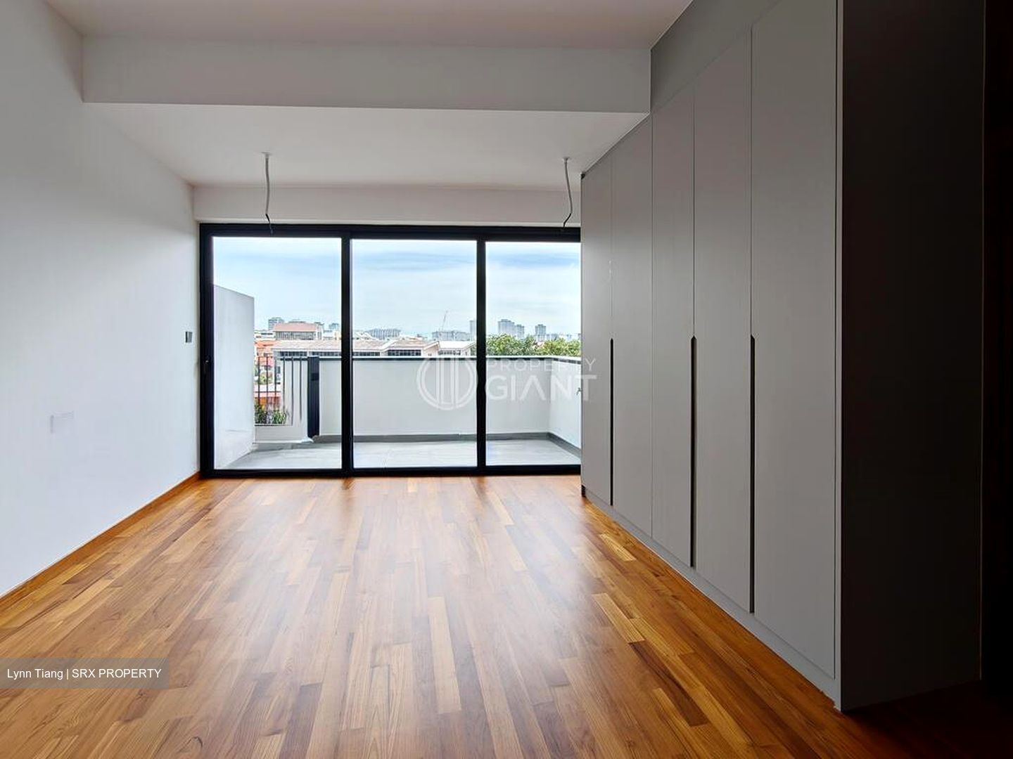 Lorong H Telok Kurau (D15), Terrace #508682271